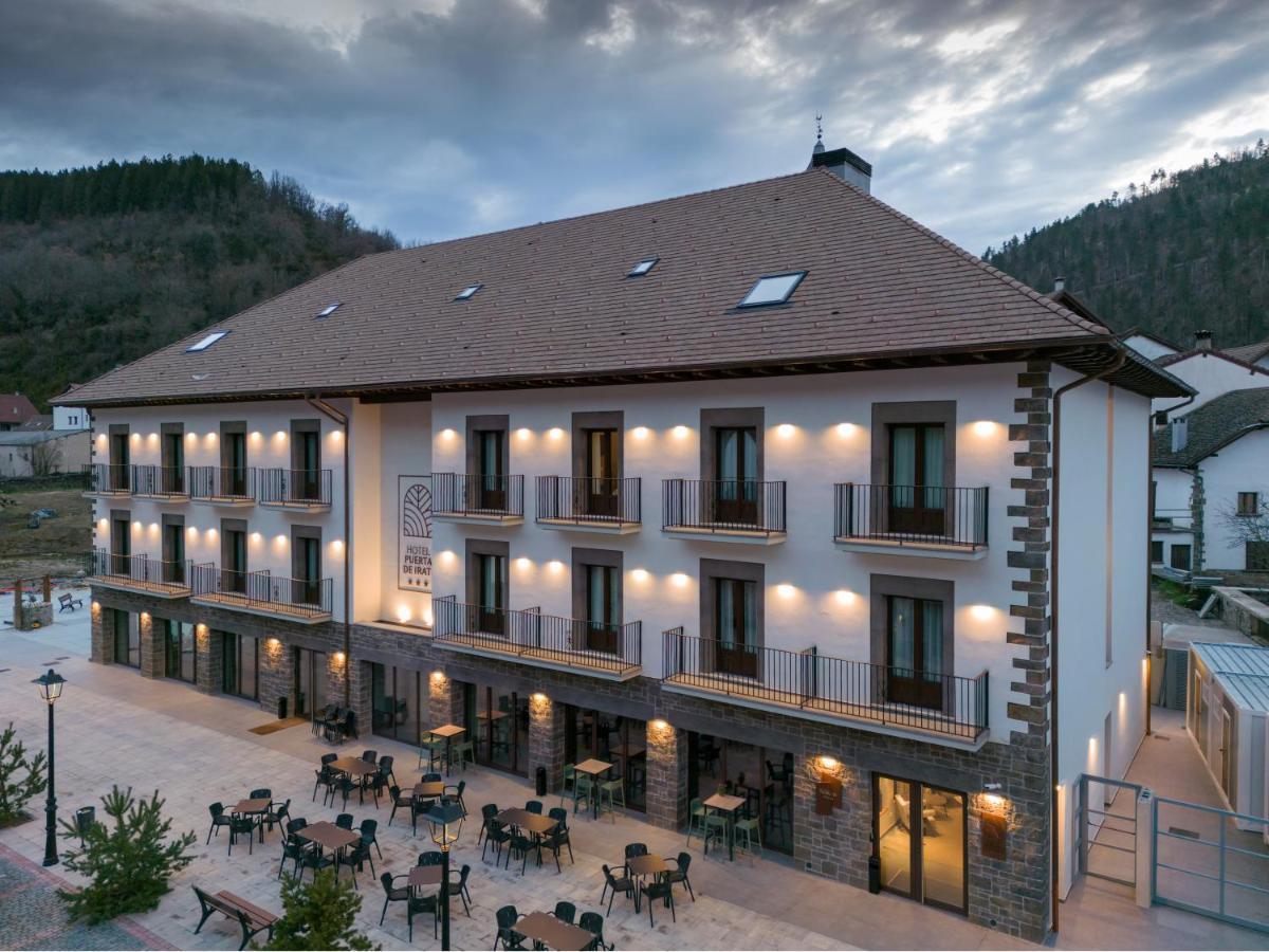 Hotel Silken Puerta De Irati Ochagavía Zewnętrze zdjęcie