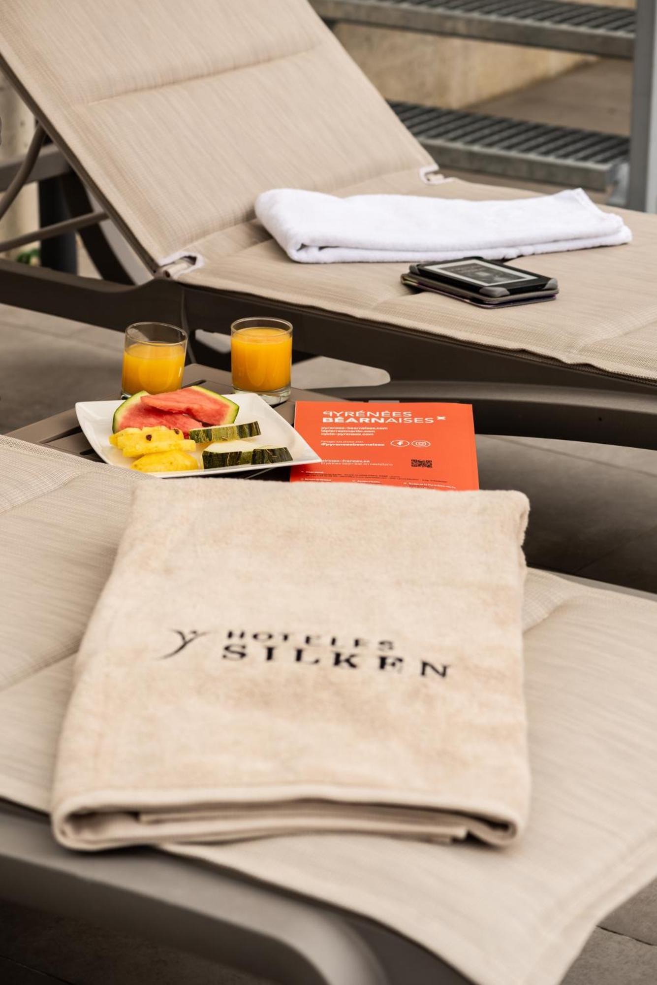 Hotel Silken Puerta De Irati Ochagavía Zewnętrze zdjęcie