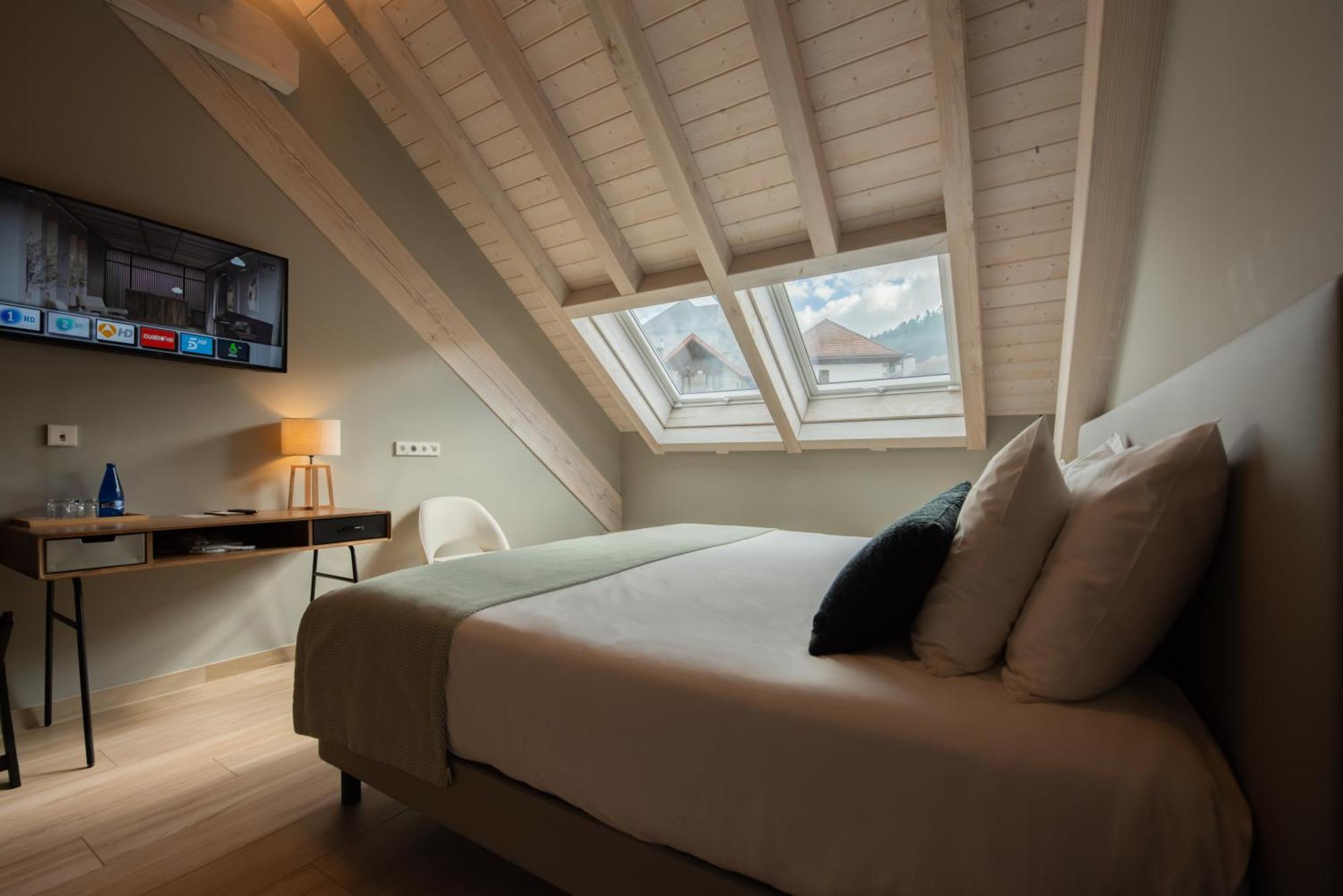 Hotel Silken Puerta De Irati Ochagavía Zewnętrze zdjęcie